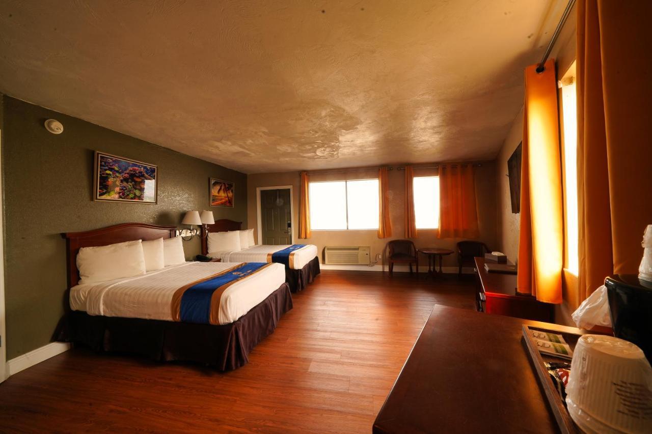Sandals Inn Дейтона-Бич Экстерьер фото